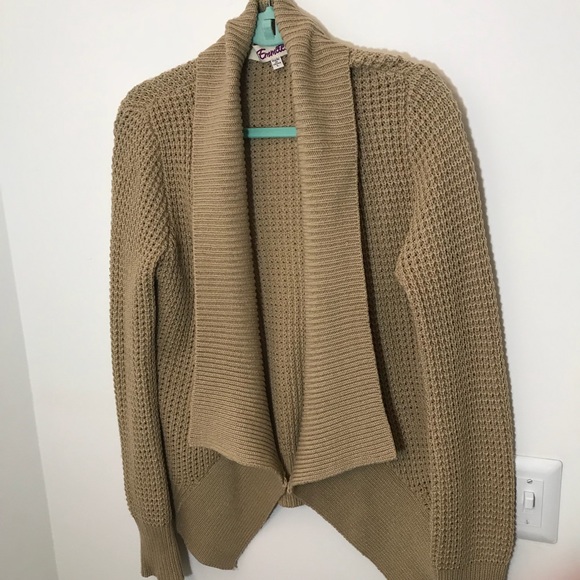 Emmelee | women’s sweater jacket camel color Sz L - Picture 3 of 6